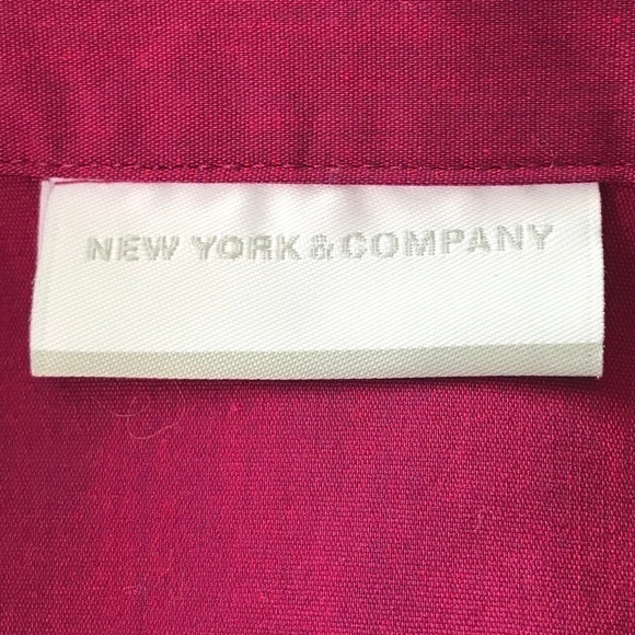 *4/$20* New York & Co Fuchsia Ruffle Tank Top - Picture 4 of 7